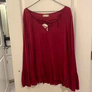 NWT Altar'd state top